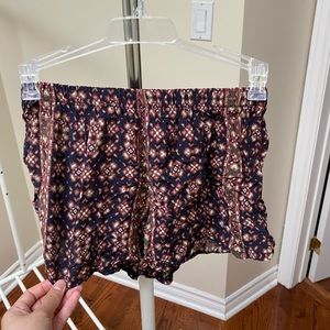 Brandy Melville Pattern Shorts